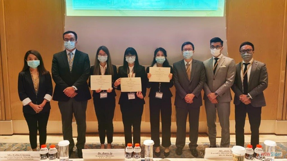 Dr. Barry Ip (Venue C - Morning 1)