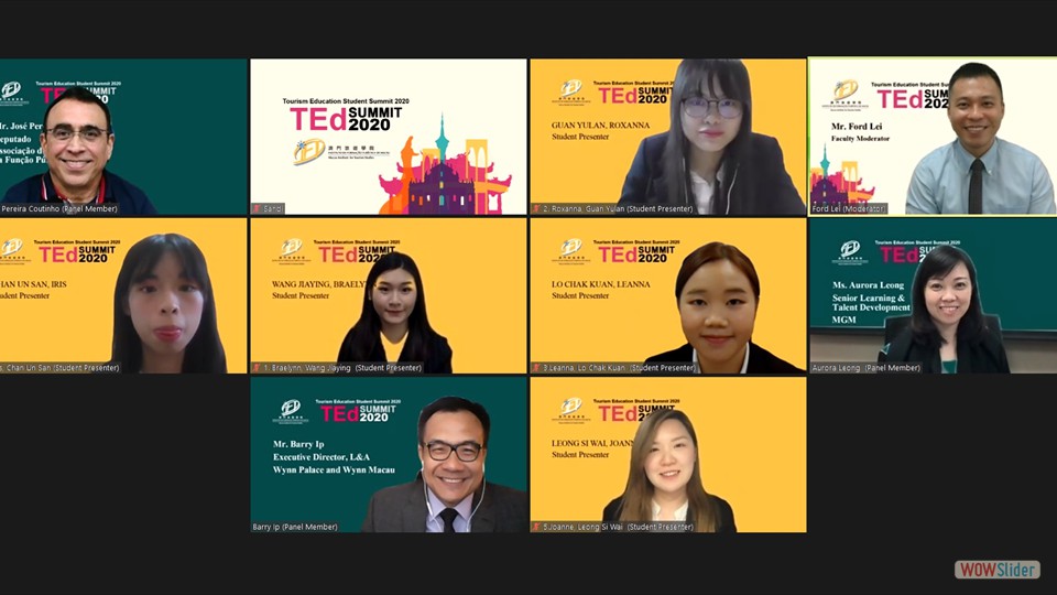 Group photo of afternoon Venue B