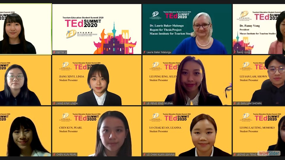 Group Photo with Best Paper Awardees