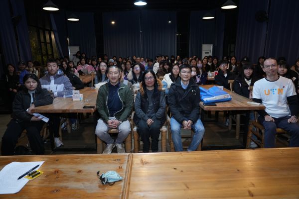 dsc02892B7321DCA-4A29-BCDE-3900-8894B3F0C80A.jpg